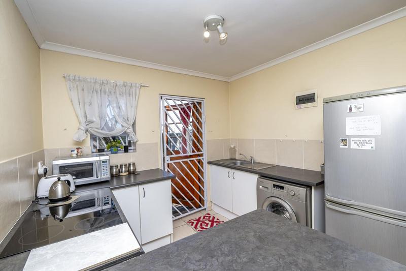 2 Bedroom Property for Sale in Bellville Western Cape